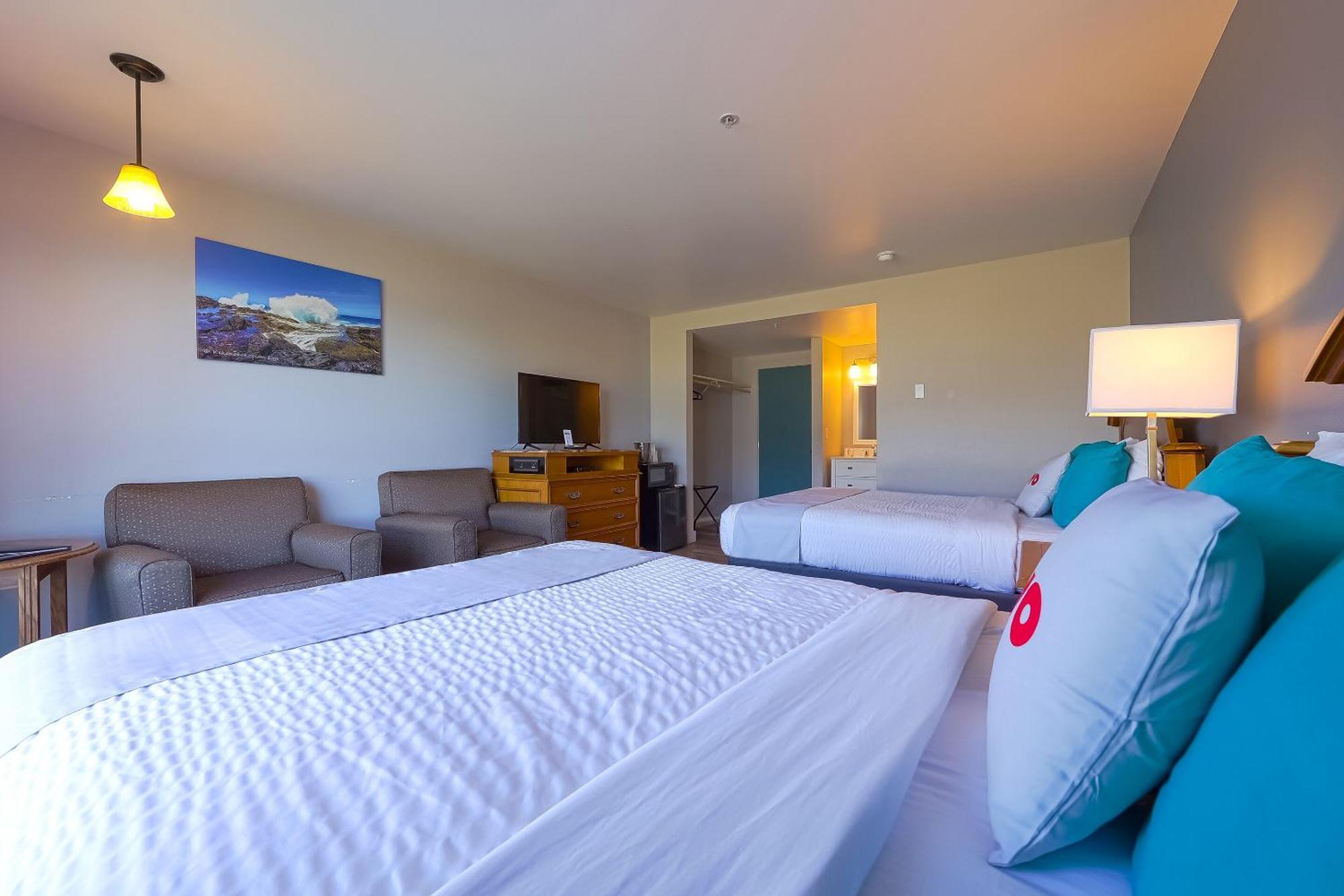 Oyo Waves Hotel Newport Or - Nye Beach Exterior photo